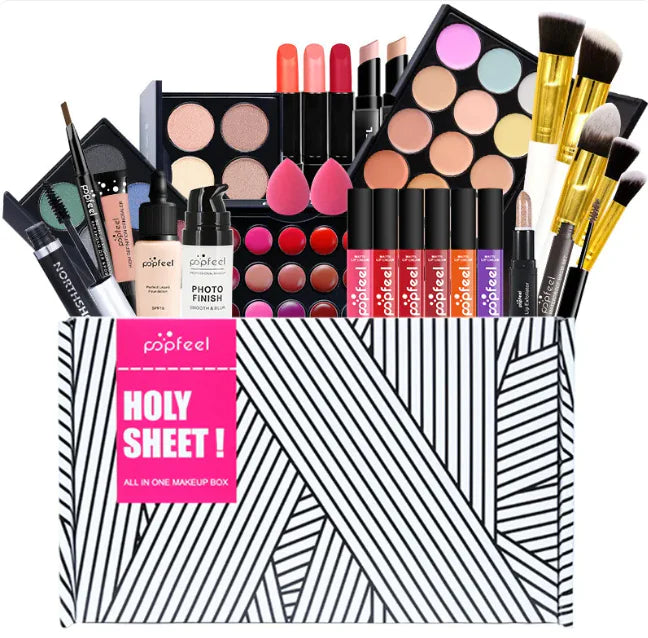The Beginners Complete Makeup Set – Concealer, Eyeliner & Brow Pencil by Léa Beauty & Cosmetics is your Everyday Beauty essential, offering versatile coverage for any look—perfect for beginners seeking a complete and easy makeup solution.