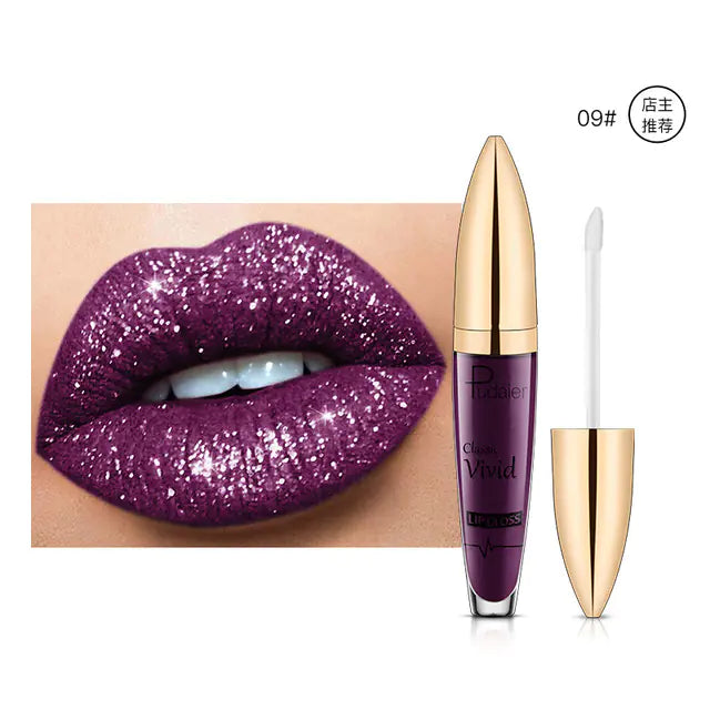 Close-up of lips with glittery dark purple Pearlescent Matte Lip Gloss (shade 09#) by Léa Beauty & Cosmetics. Beside them is a matching non-stick, long-lasting gloss tube with a gold cap and applicator wand displayed.