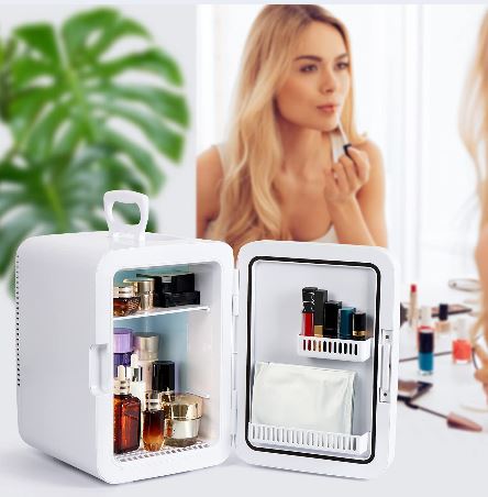 Mini refrigerador de maquillaje